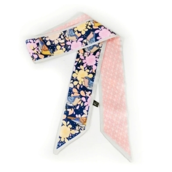 Stylish Twilly - Picture 1 of 3